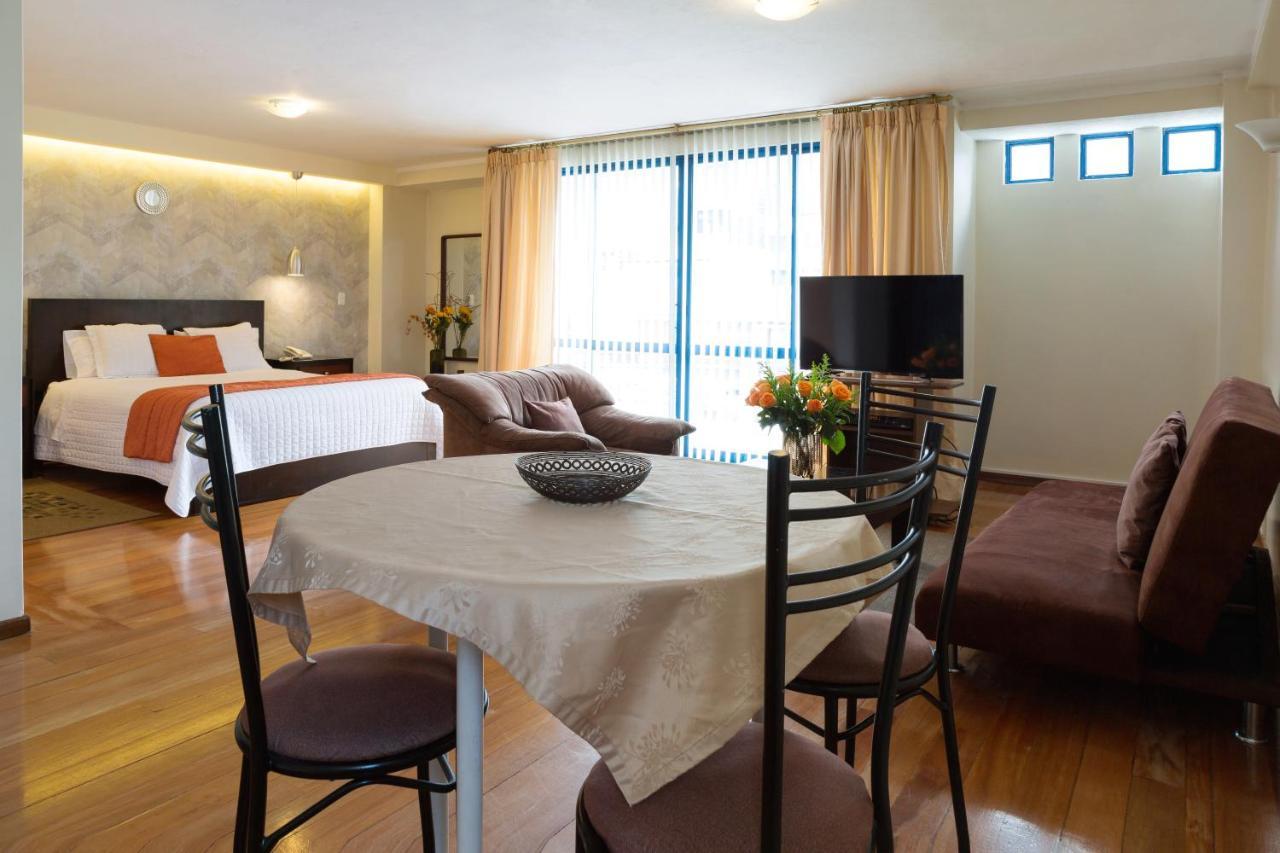 קיטו Suites Metropoli מראה חיצוני תמונה