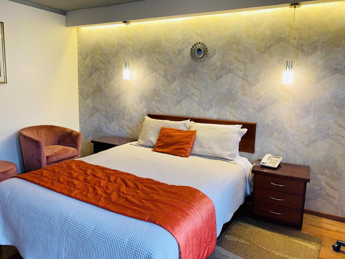 קיטו Suites Metropoli מראה חיצוני תמונה