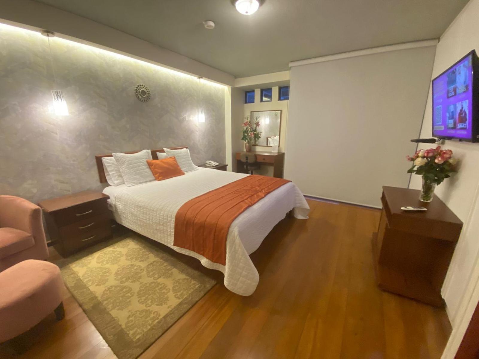 קיטו Suites Metropoli מראה חיצוני תמונה