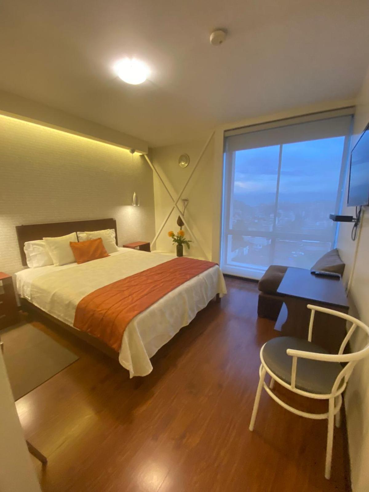 קיטו Suites Metropoli מראה חיצוני תמונה