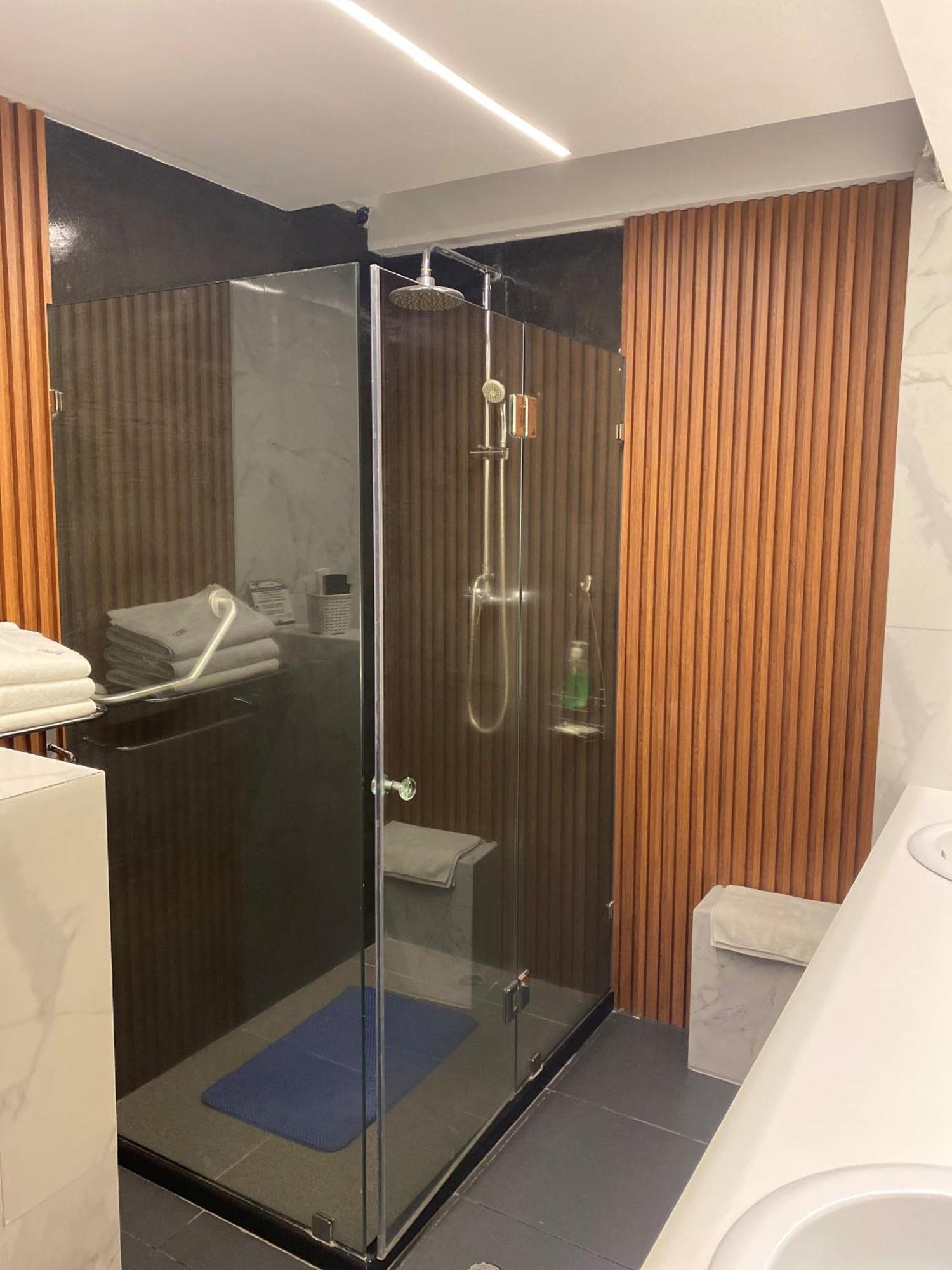 קיטו Suites Metropoli מראה חיצוני תמונה