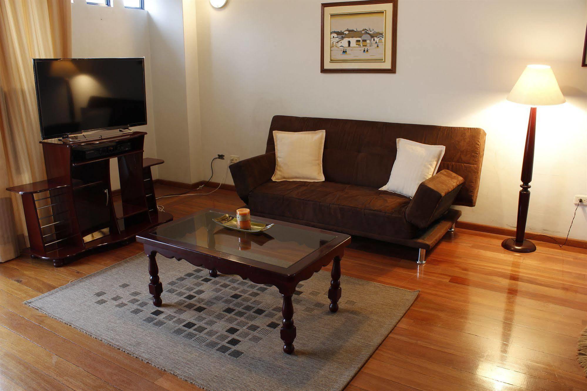 קיטו Suites Metropoli מראה חיצוני תמונה